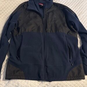 The North Face Men's Dual-Tone Performance Jacket